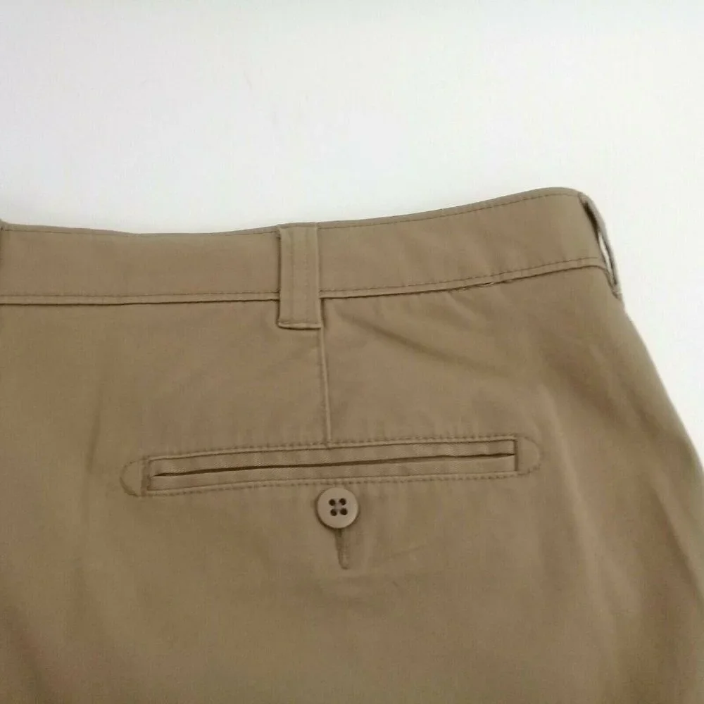 Bundle “3 x $20" Cremieux Madison Men's NEW Flat-Front Stretch 9" Shorts 40 - Picture 5 of 6
